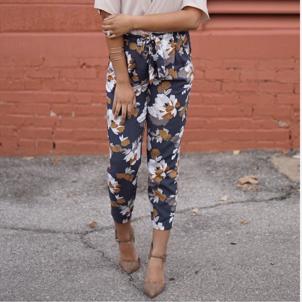 Old Navy Gray Soft Capris